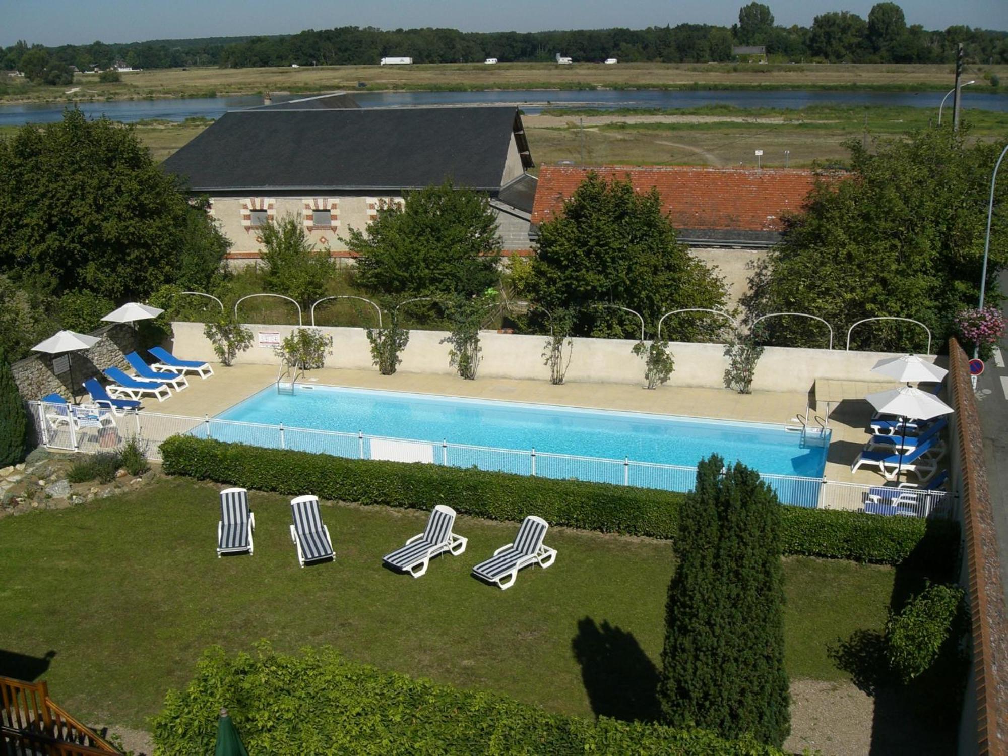 Hostellerie Du Chateau Онзен Экстерьер фото